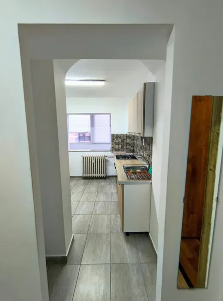 Mosilor/ Stefan cel Mare, metrou Obor, apartament  nou renovat, placut,